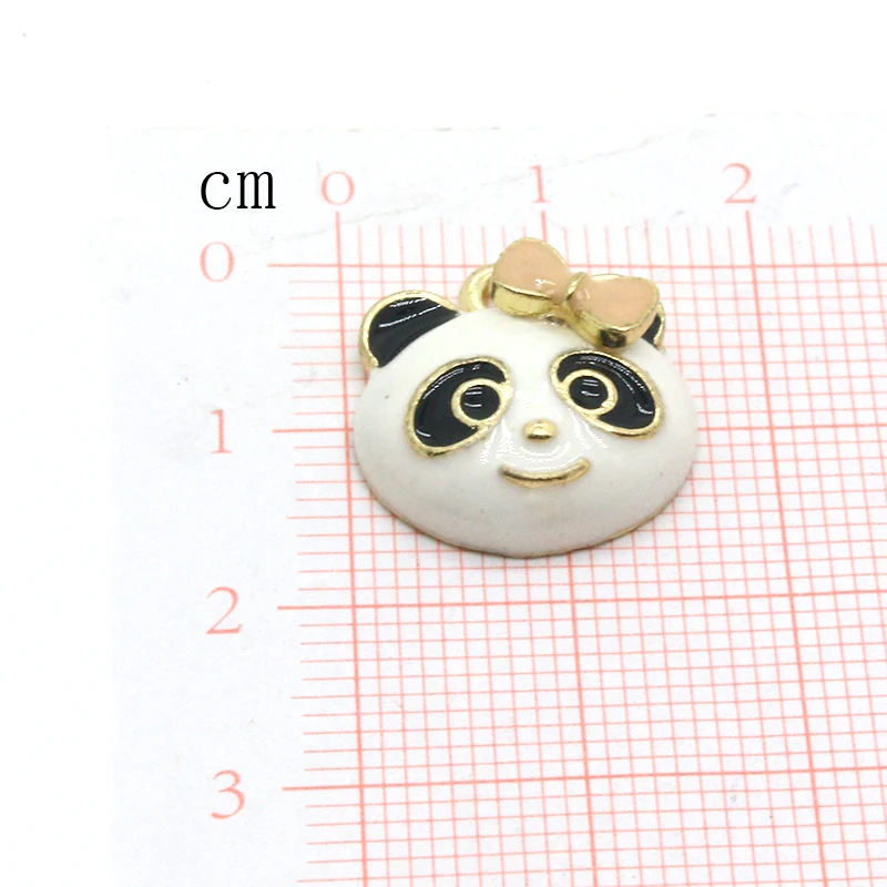 10шт Kawai Osmijeh Panda Mini Bambus Emajlirane Ovjes Slatka Ljubimci Naušnice S Biljkama Ukrasni Privjesak Diy Nakit Pribor Slika 0