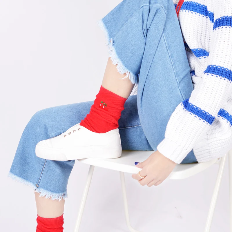 Novi korejski Čarape S riskirati, Duge Pamučne čarape S Vezom U retro stilu, Slatka Udobne Čarape s Uzorkom Voća, Banane, Trešnje, Kruške Slika 4