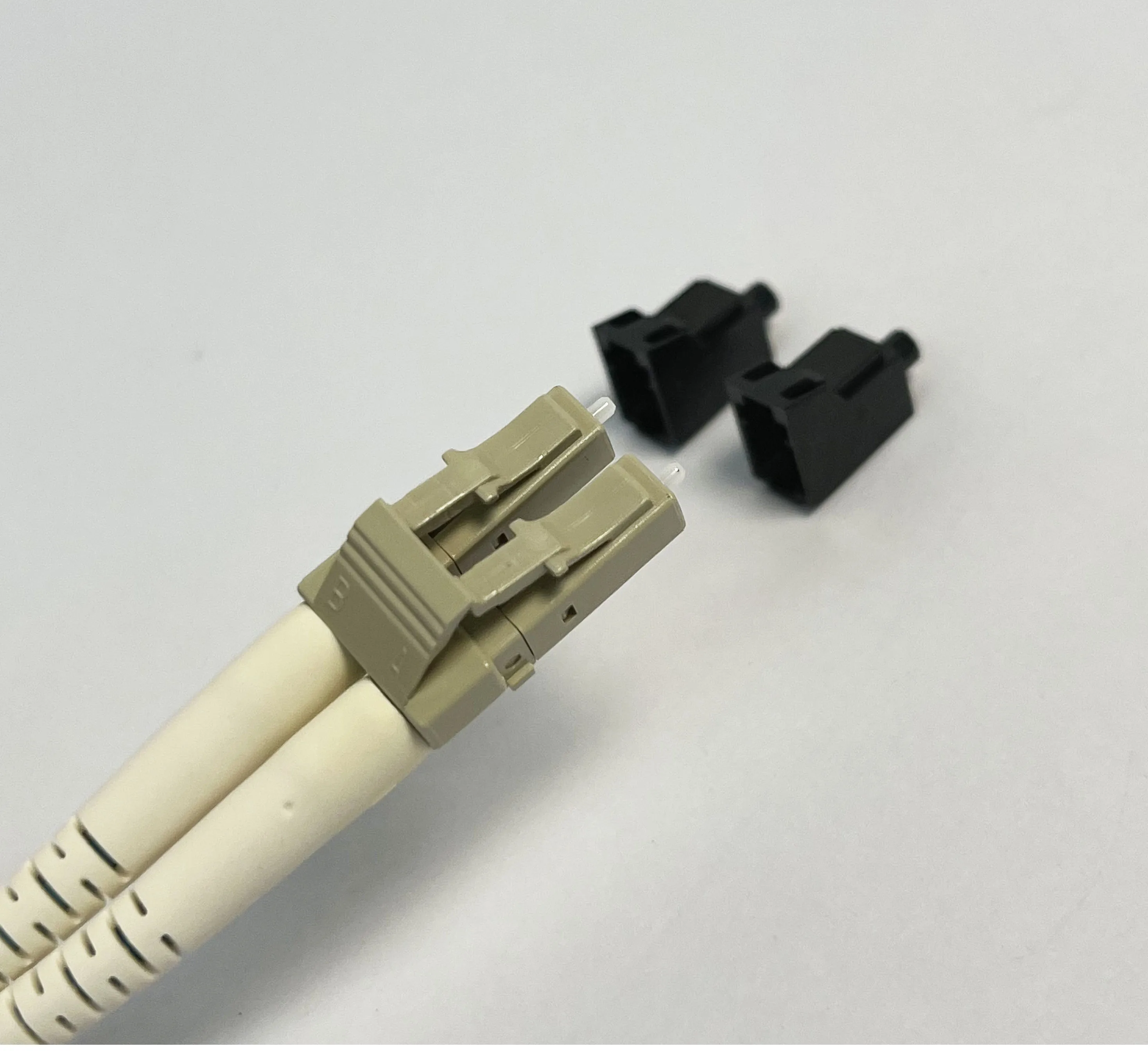 2 M LC na LC Оптоволоконному соединительному kabel 10G multi-mode Двухшпиндельный OM3 PVC 2,0 50/125 Slika 2