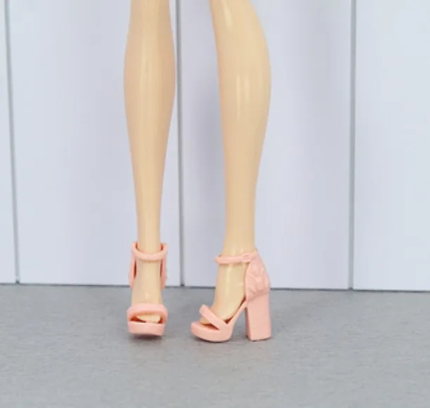 Nove stilove lutkarska cipele igračka cipele i pribor za vaše lutke Barbie, 1: 6 A117 Slika 5